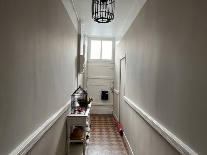 Image No.6-5 Bed House for sale