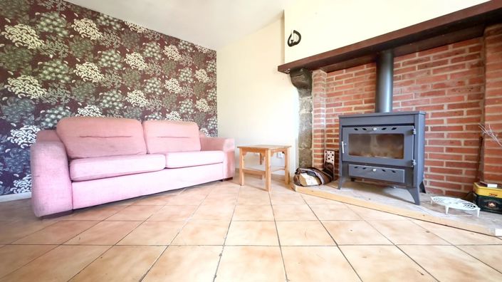 Image No.3-1 Bed House for sale