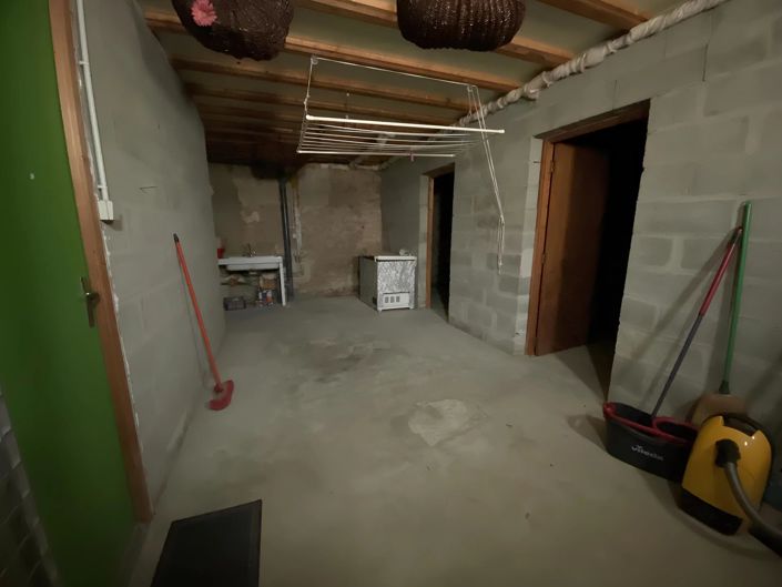 Image No.11-4 Bed House for sale