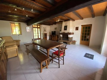 39a63fd3d8046840284e90526b641f0a4a14ab7464192