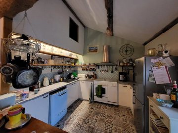 051c33c561a11502da730032e4ca26ba7228709400192