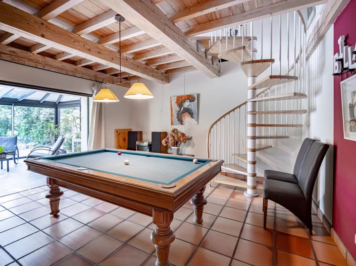 Image No.10-5 Bed House for sale