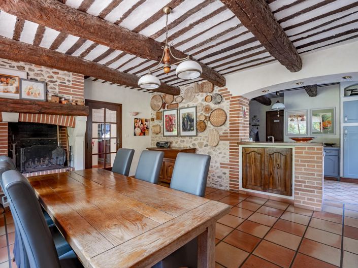 Image No.4-5 Bed House for sale