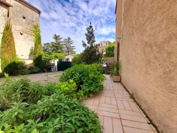 2398ac7adea7c838449dd553b0865fb8ca86f5c26d326