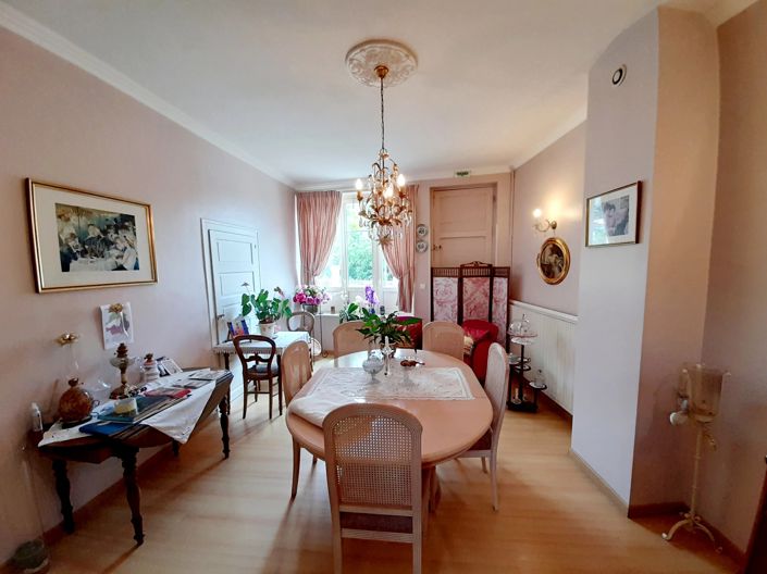 Image No.2-Maison de village de 4 chambres à vendre à Issigeac