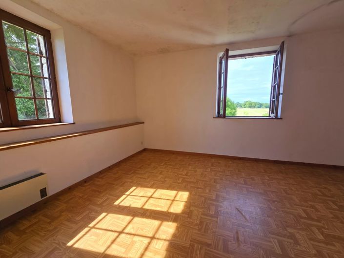 Image No.11-4 Bed House for sale