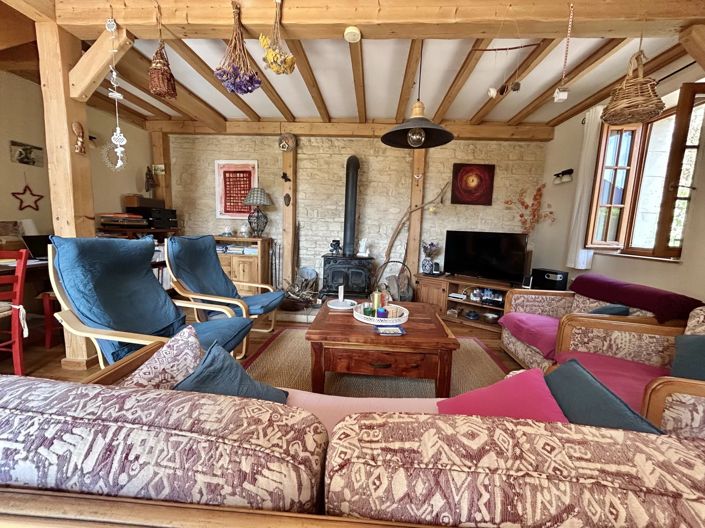 Image No.6-8 Bed Village House for sale