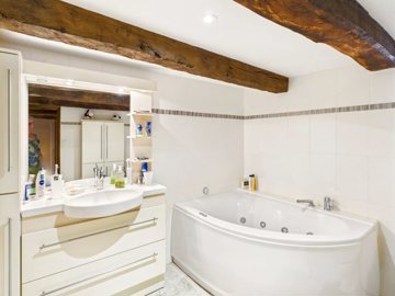 ee91f0759075062a0846d1e5a64f7026673249870a192