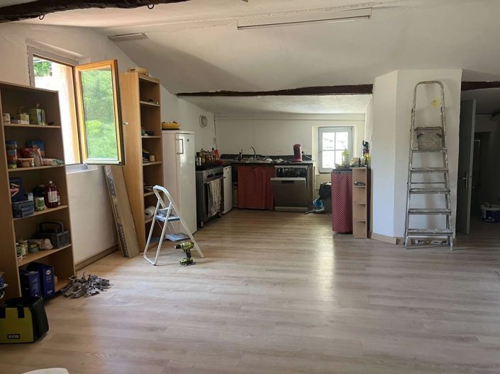 Image No.15-3 Bed House for sale