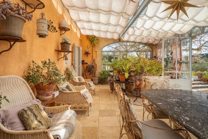 Image No.6-4 Bed House for sale