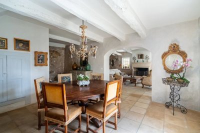 e3fe3d15a9172675d9beb7c75c35eb044f326b49ba192