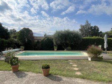 063d59c597df07257c6e7d4ce9deb670c9e83c97b4192