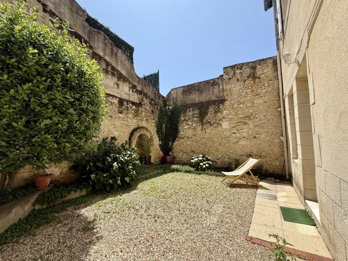 Image No.2-4 Bed House for sale