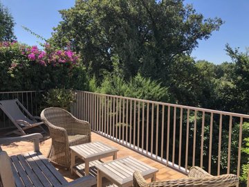 b09b375f8058f923e3ab765cd053f7f57014f9c40d192