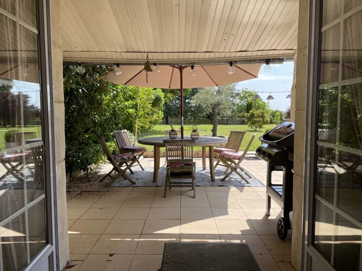 Image No.7-5 Bed House for sale