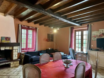 c1cf64e299d10b6b09c14aa3aa3bef3da60668306b192