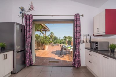 bac64ceedfc71db585d85e19b67d9e42a0acdf0e22192