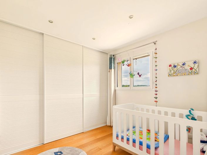 Image No.10-4 Bed House for sale