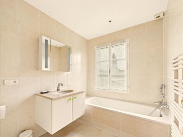 1982e997a9092c3c2cfb5455a1bb053011d3d29f9a200