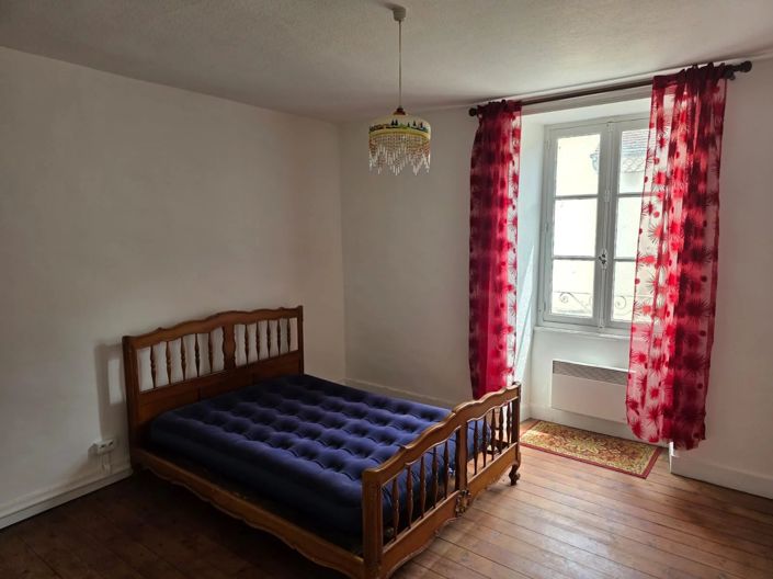 Image No.4-3 Bed House for sale