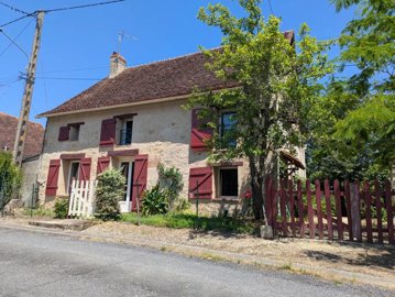 1 - Vienne, Village House