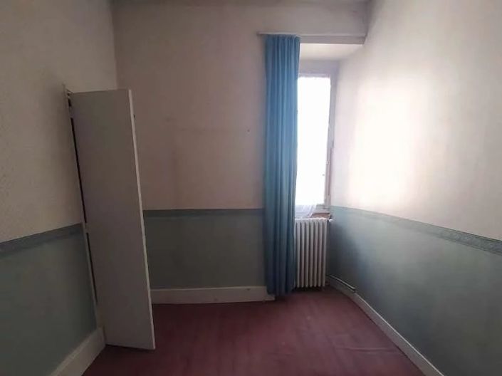 Image No.9-4 Bed House for sale