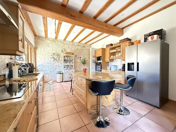 Image No.4-Maison de 4 chambres à vendre à Blanzay