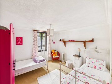 2f92fe465d71853e694f36afa94127ef33dd326fb5192