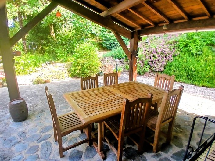 Image No.15-6 Bed House for sale