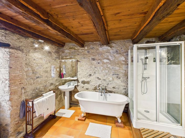 Image No.5-6 Bed House for sale