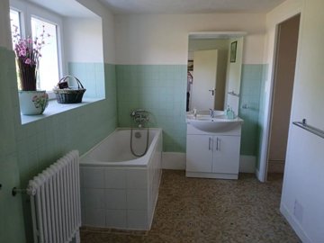 561a9ac48f6e4a70cb787b928743fe1ea524b853b6160