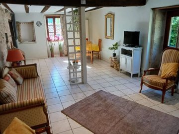 e284e5d8c5ac19d1868435873ac7c59e83e05af741160