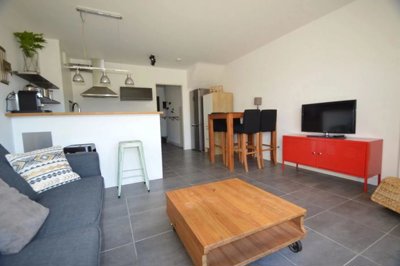 cf67a0f04cb6ac18f9751fb43a0ed09379f273495d192