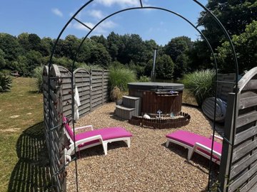 bdc3bc56bee73f110da26238d312a126d0fe52cf0f192