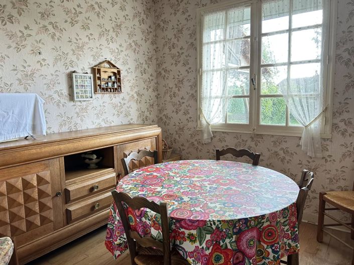 Image No.7-Maison de 5 chambres à vendre à Chalais