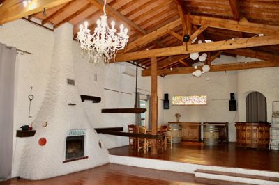 01b83738a39538a10c7dcf6bdccbeaeb285fd9c459192