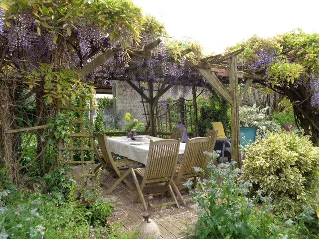 Image No.2-Maison de village de 4 chambres à vendre à Brioux-sur-Boutonne