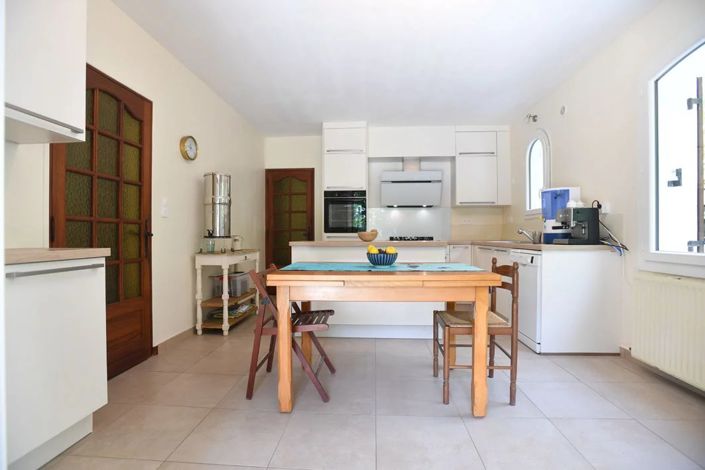 Image No.5-4 Bed House for sale