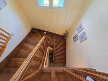 570efc05551e1790ba1fc0d32ca76bbd30be1b0fee400