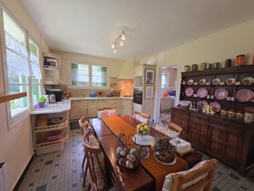 1ab6d6032eb655abd95caa3643bc8550151132960a400