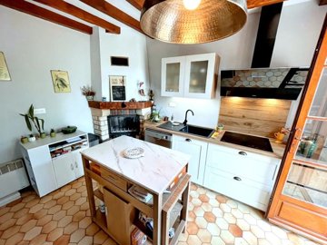 6bb51a8e365c4b1f79fbf28a759f831182c2143463192