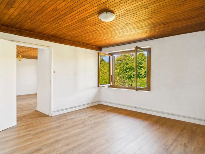 Image No.10-Maison de 2 chambres à vendre à Marval