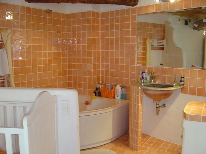 Image No.14-2 Bed Village House for sale