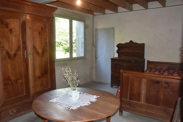 Image No.5-3 Bed Village House for sale