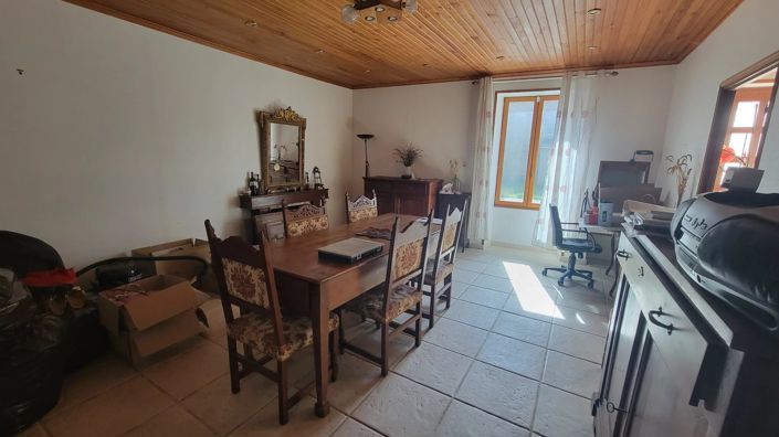 Image No.4-Maison de village de 1 chambre à vendre à Courcôme