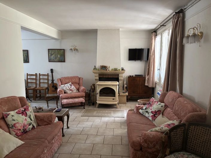 Image No.4-Maison de 4 chambres à vendre à La Roche-Chalais