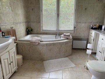 36053aa4bb9ba035e8cec6c0f1c2aa370c1bb0cfc7192