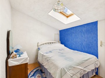 c180c5b12ed3be5422b6cee5b1d84db97e52cf4fd2192