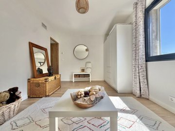 16f9fb040b8a19b78de53ba696cf85529d63bddce4192