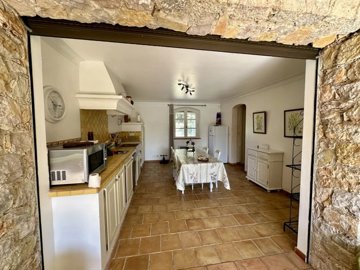 03d483bbde657fe98bec2e913497ff261de56a7aea192